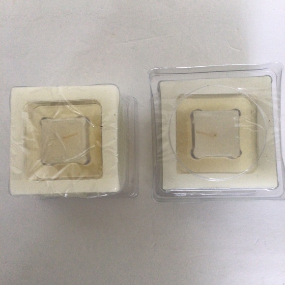 RESTORATION HARDWARE LUMINARY CANDLES SET OF TWO NWT - Picture 6 of 7